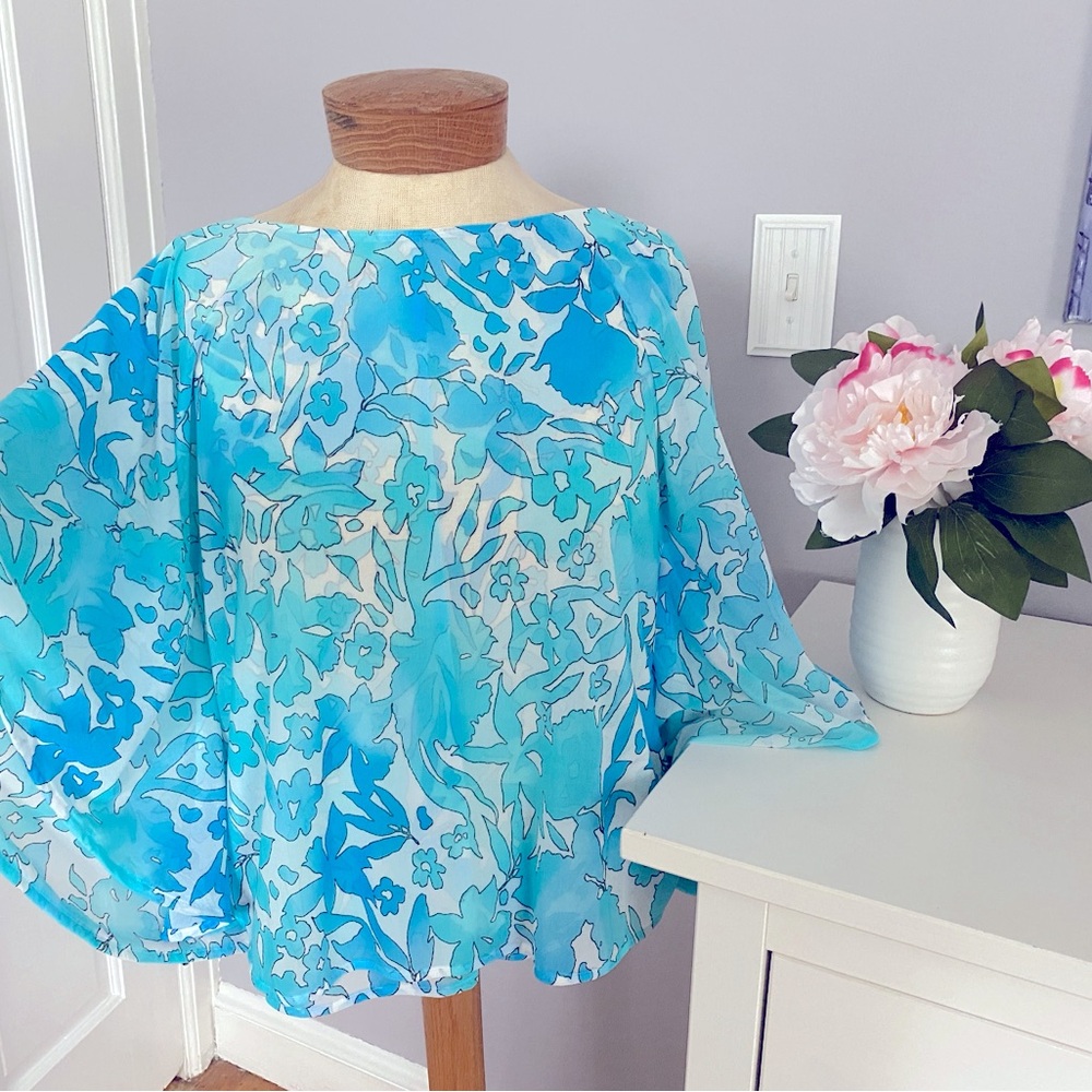 Elegant, Jennifer Lopez summer blouse - never worn